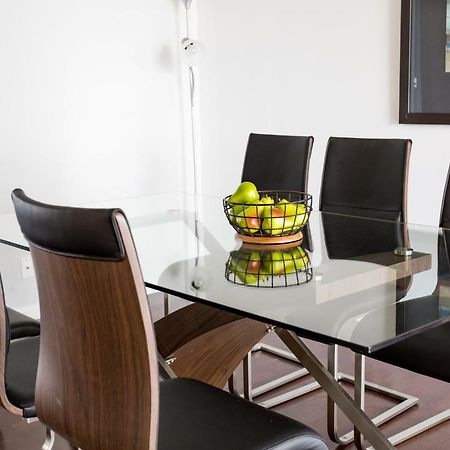 Altitude Suites Bay Street - Holiday Bonus - Free Parking Toronto Esterno foto