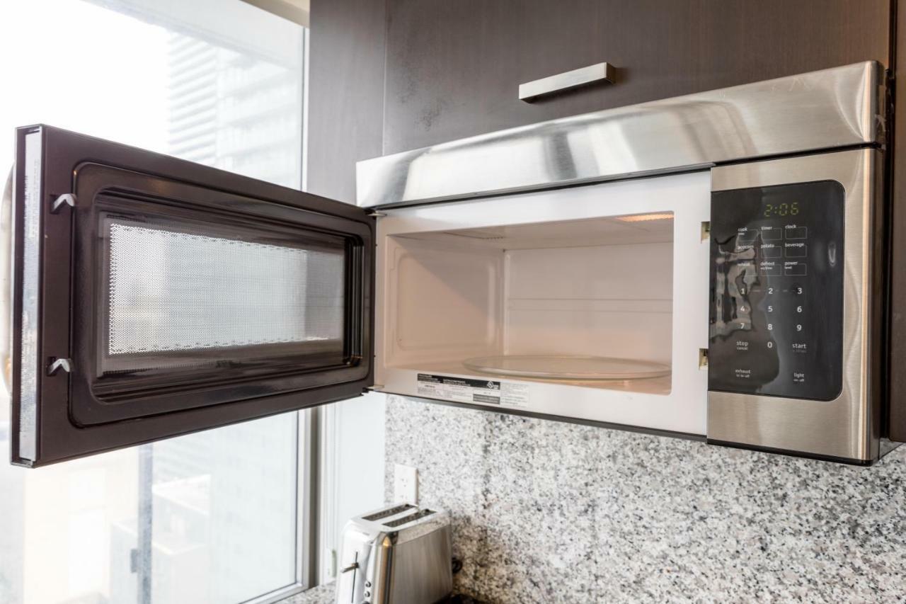 Altitude Suites Bay Street - Holiday Bonus - Free Parking Toronto Esterno foto